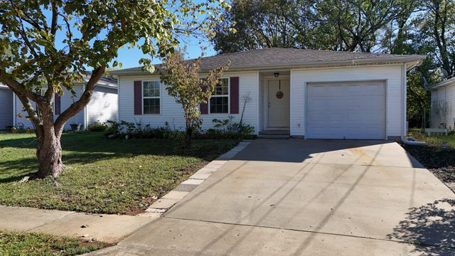 222 N Westport Avenue, Springfield, MO 65802