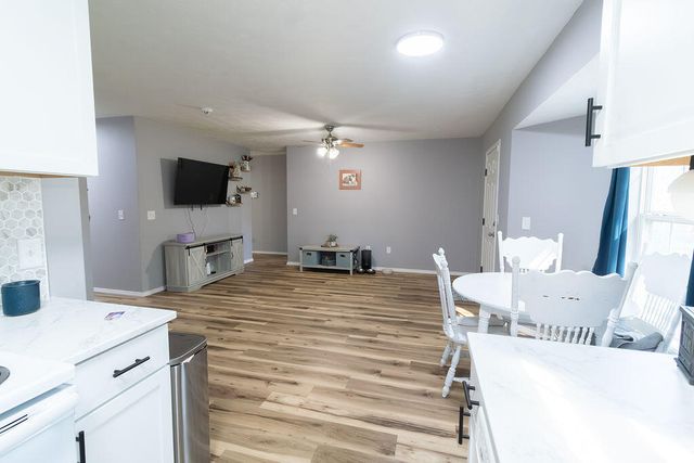 222 N Westport Avenue, Springfield, MO 65802