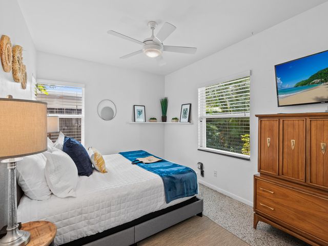 1711 NE 18TH Avenue, Fort Lauderdale, FL 33305