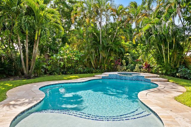 1711 NE 18TH Avenue, Fort Lauderdale, FL 33305