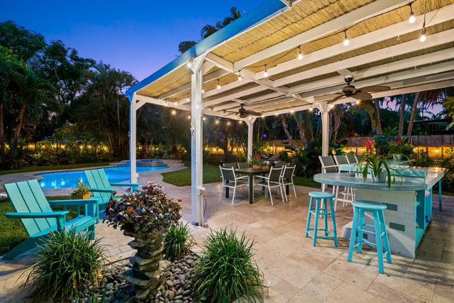 1711 NE 18TH Avenue, Fort Lauderdale, FL 33305