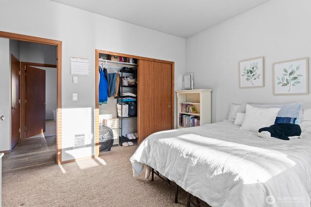 321 W H Street, Shelton, WA 98584