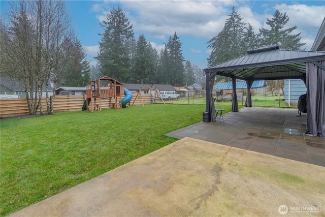 321 W H Street, Shelton, WA 98584
