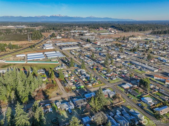 321 W H Street, Shelton, WA 98584