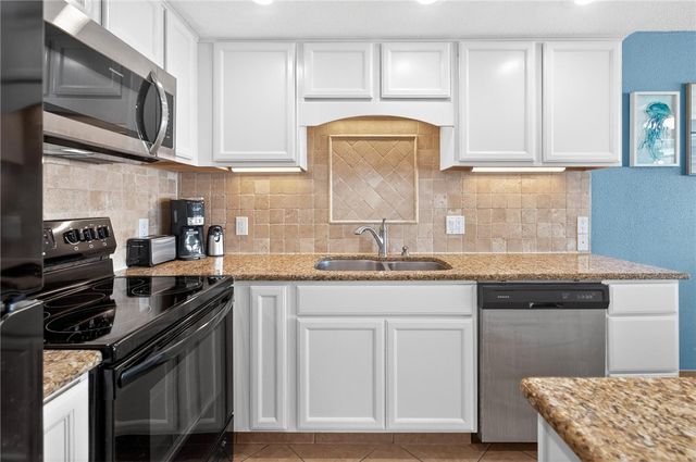 14810 Windward Dr 217, Corpus Christi, TX 78418