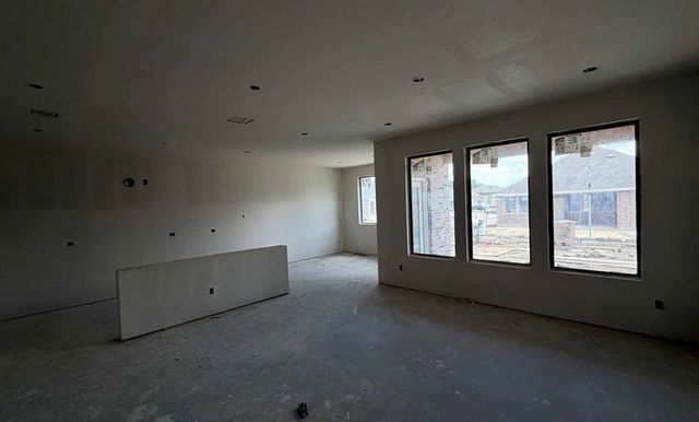 1905 Jamestown Way, Princeton, TX 75407