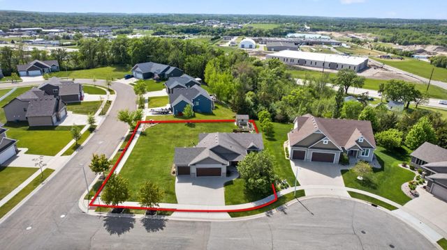 4201 Dodge Lane NE, Rochester, MN 55906