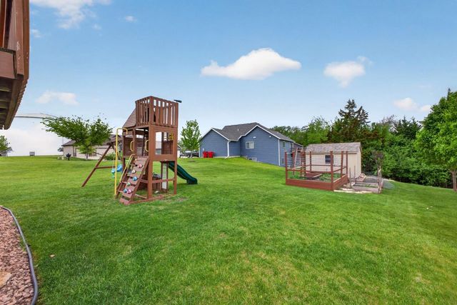 4201 Dodge Lane NE, Rochester, MN 55906