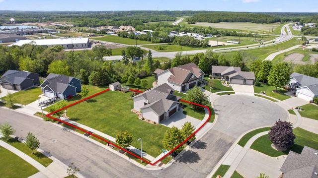 4201 Dodge Lane NE, Rochester, MN 55906