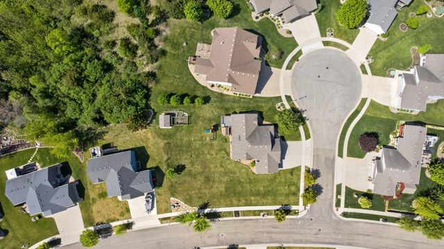 4201 Dodge Lane NE, Rochester, MN 55906