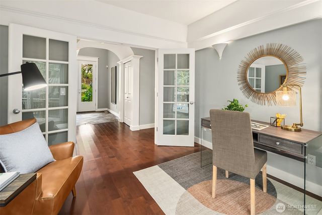 5245 Jung Frau Place NW, Issaquah, WA 98027