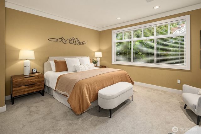 5245 Jung Frau Place NW, Issaquah, WA 98027
