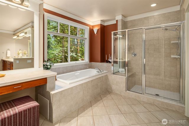5245 Jung Frau Place NW, Issaquah, WA 98027