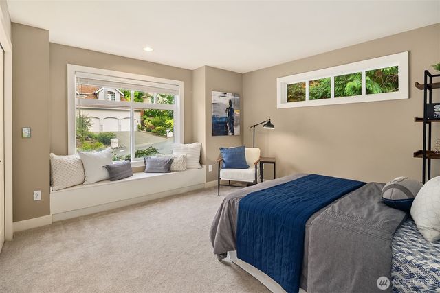 5245 Jung Frau Place NW, Issaquah, WA 98027
