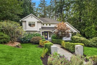 5245 Jung Frau Place NW, Issaquah, WA 98027