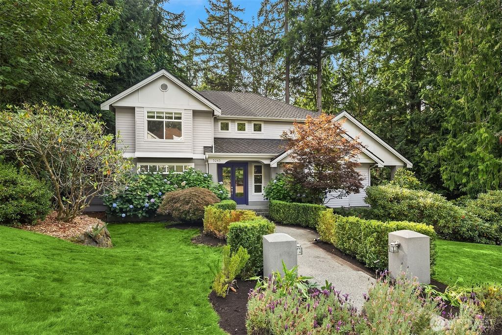 5245 Jung Frau Place NW, Issaquah, WA 98027