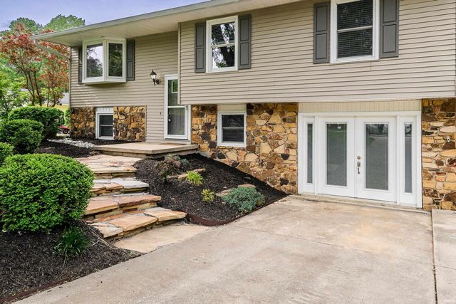 2955 E Carowinds Court, Bloomington, IN 47401