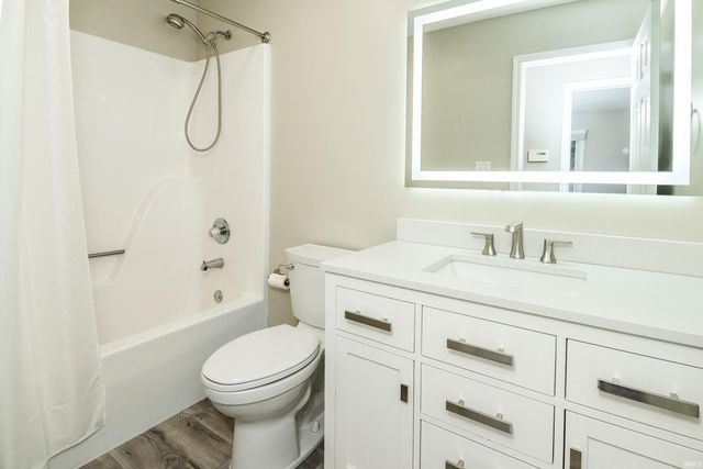 2955 E Carowinds Court, Bloomington, IN 47401
