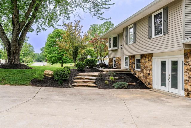 2955 E Carowinds Court, Bloomington, IN 47401