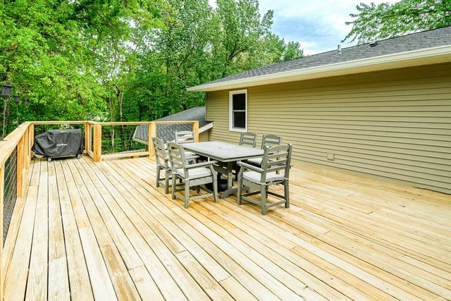 2955 E Carowinds Court, Bloomington, IN 47401