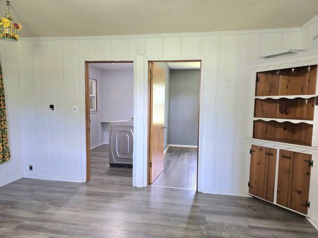 1001 S College St, Smithville, TN 37166