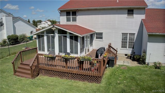6510 Emily Lane, Lockport Town, NY 14094