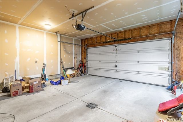 6510 Emily Lane, Lockport Town, NY 14094