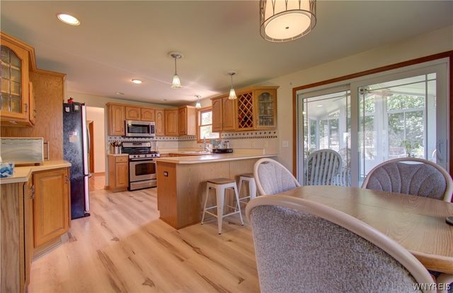 6510 Emily Lane, Lockport Town, NY 14094