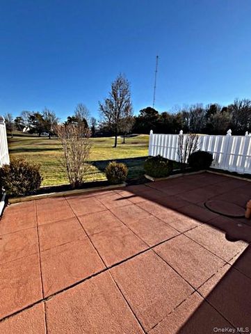 566 Birchwood Park Drive 566, Middle Island, NY 11953