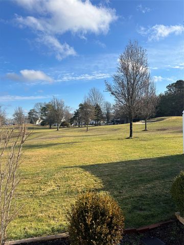 566 Birchwood Park Drive 566, Middle Island, NY 11953