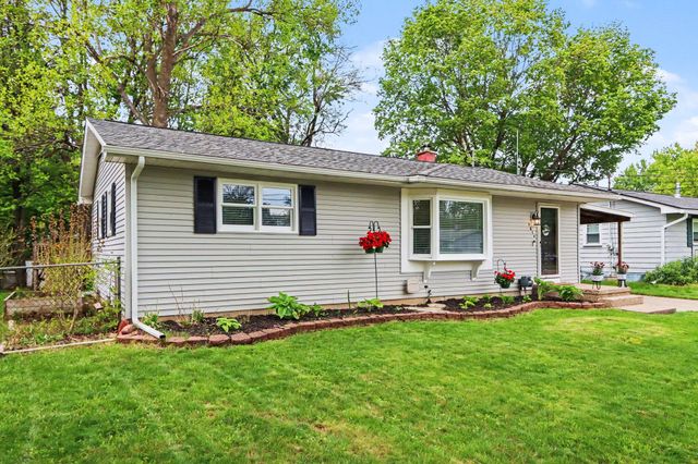 5614 Cheshire Street, Portage, MI 49002