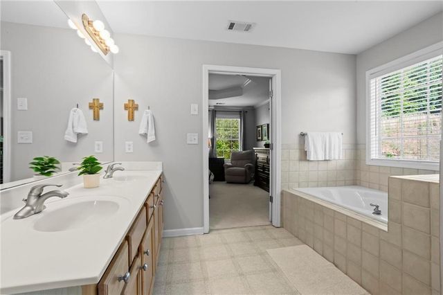 3922 Walnut Grove Way, Gainesville, GA 30506