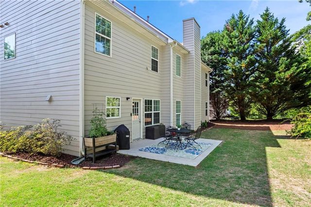 3922 Walnut Grove Way, Gainesville, GA 30506