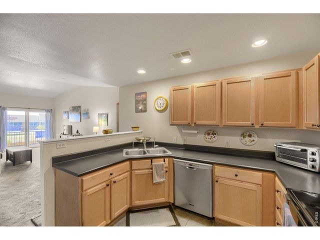 1703 Whitehall Dr 7i, Longmont, CO 80504