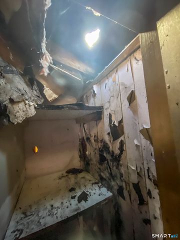 18 Bryson Avenue, Seymour, CT 06483