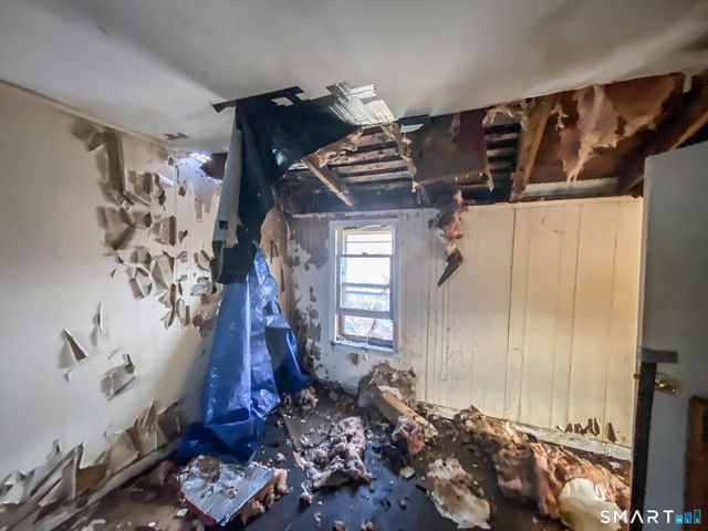 18 Bryson Avenue, Seymour, CT 06483