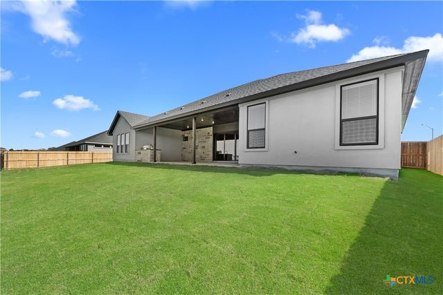 3070 Bella Vita Drive, Nolanville, TX 76559