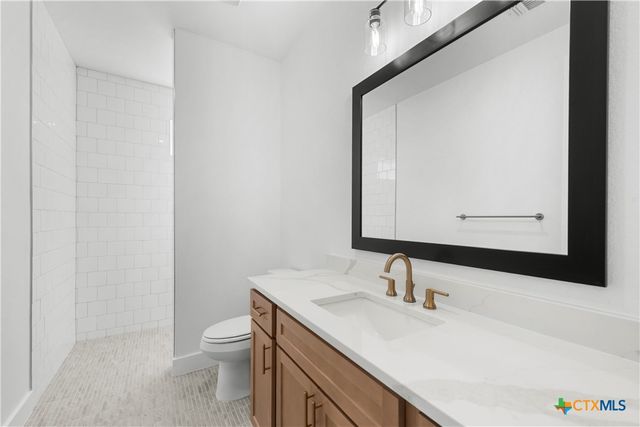 3070 Bella Vita Drive, Nolanville, TX 76559