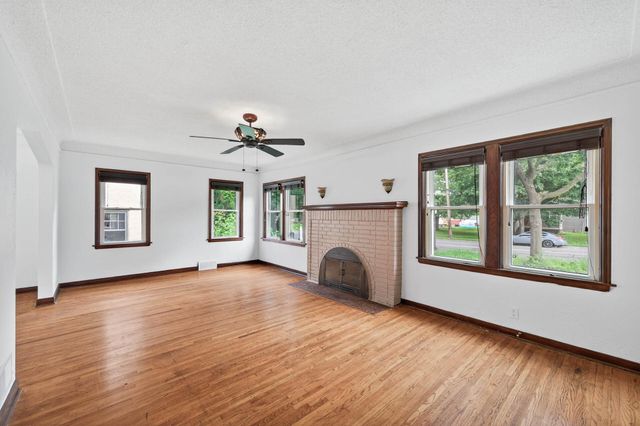 1732 Maryland Avenue E, Saint Paul, MN 55106