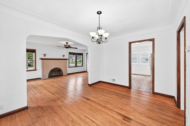 1732 Maryland Avenue E, Saint Paul, MN 55106