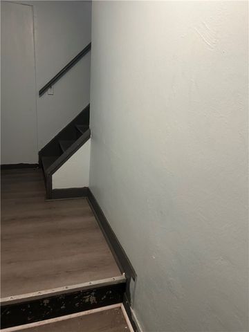 403 E 2nd Ave, Tarentum, PA 15084