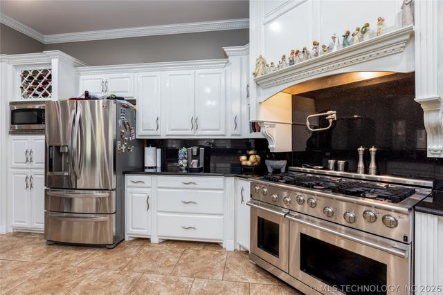 12717 S Chisolm, Caddo, OK 74729