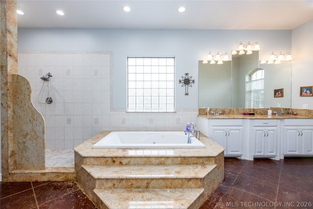 12717 S Chisolm, Caddo, OK 74729