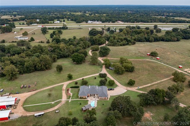 12717 S Chisolm, Caddo, OK 74729