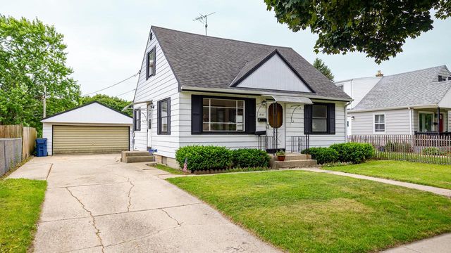 8101 W Kathryn AVENUE, Milwaukee, WI 53218