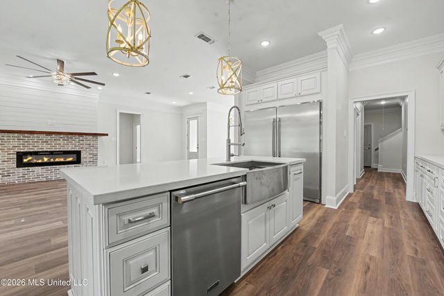 138 Destiny Oaks Drive, Long Beach, MS 39560