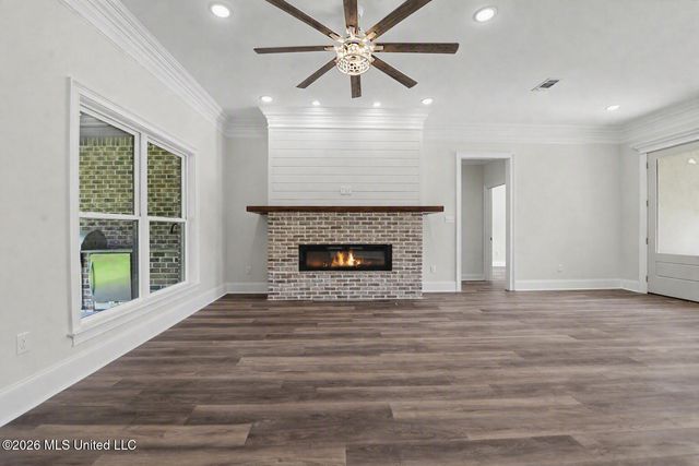 138 Destiny Oaks Drive, Long Beach, MS 39560