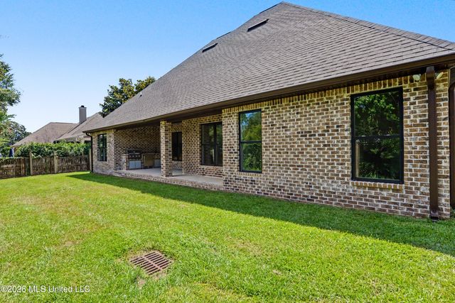 138 Destiny Oaks Drive, Long Beach, MS 39560