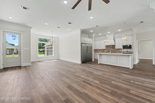 138 Destiny Oaks Drive, Long Beach, MS 39560