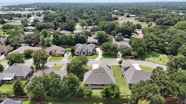 138 Destiny Oaks Drive, Long Beach, MS 39560